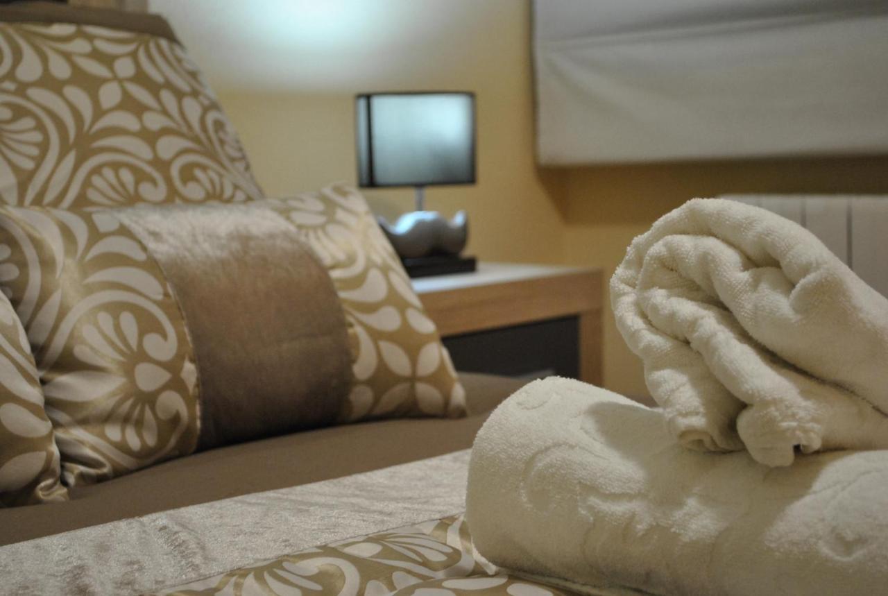 Apartamento Turisticos Dulcinea Las Ventas con Pena Aguilera