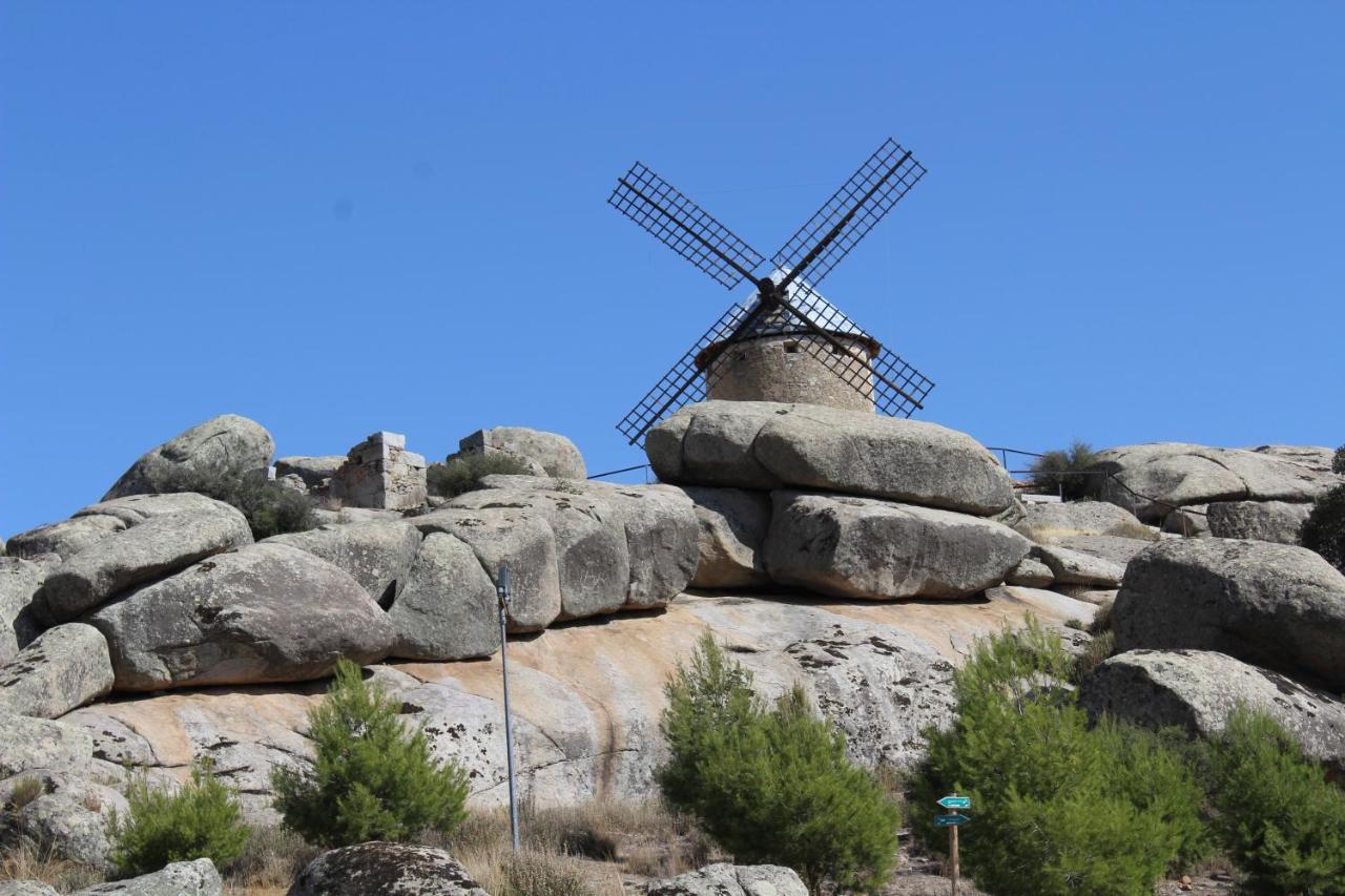 Apartamento Turisticos Dulcinea Las Ventas con Pena Aguilera