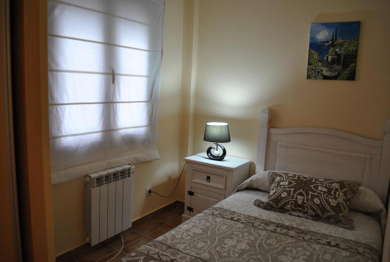 Turisticos Dulcinea Apartamento Las Ventas con Pena Aguilera