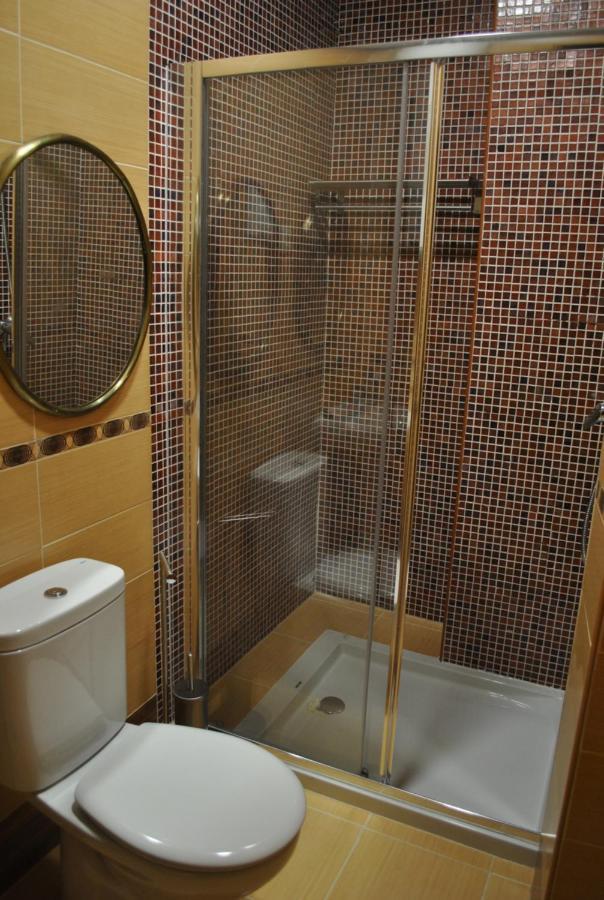 Apartment Viviendas De Uso Turisitco Dulcinea Las Ventas con Pena Aguilera